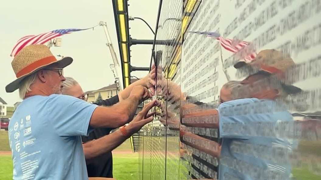 Replica of Vietnam Veterans Memorial brings healing, remembrance to Manning