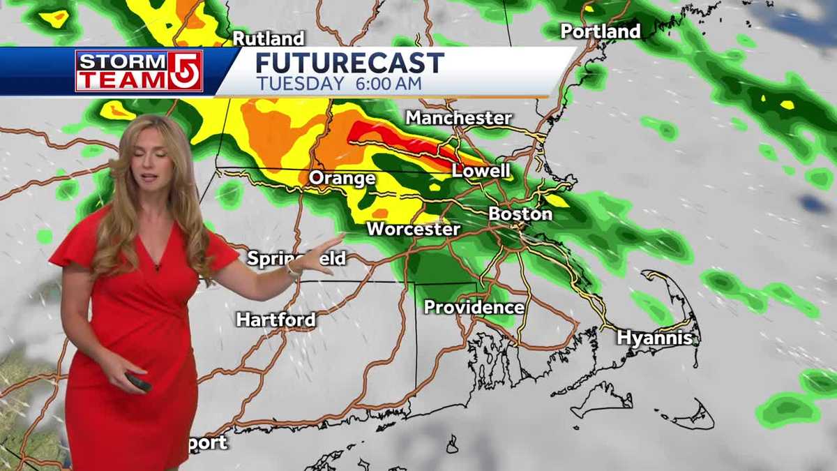 Video Increasing humidity, showers on the way