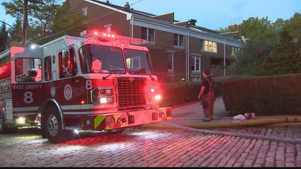 Fire tears through Squirrel Hill condominium