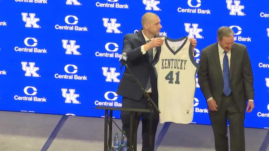 UK bringing back denim uniforms for game against Tennessee