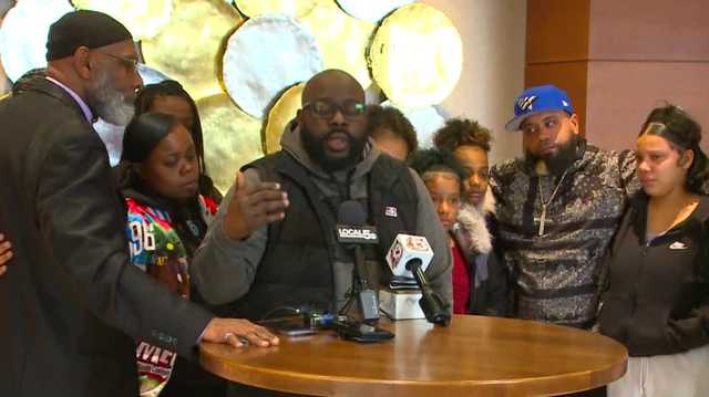 Families of teens killed at Des Moines outreach center plea for end to gun violence - Vimarsana News