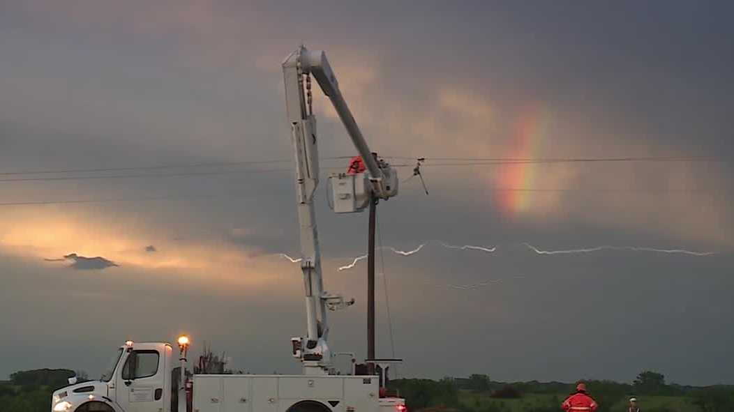 Tornado count rises to 10 for last week's several weather outbreak in northern Missouri