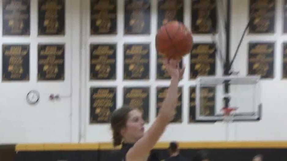 Fremont's Taylor McCabe shooting her way to state record