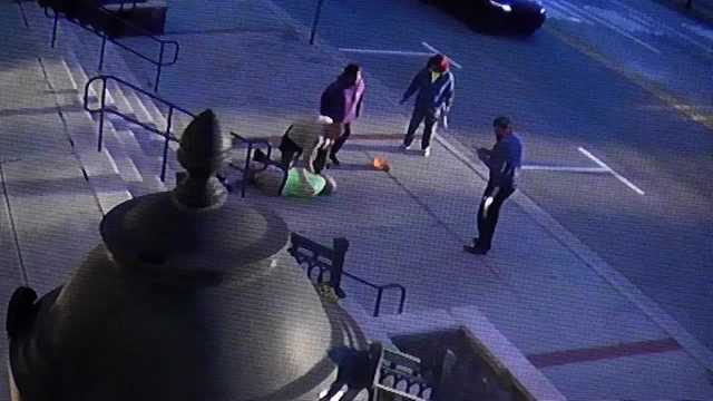 Georgia: Court security officer seen on video saving man's life - Vimarsana News