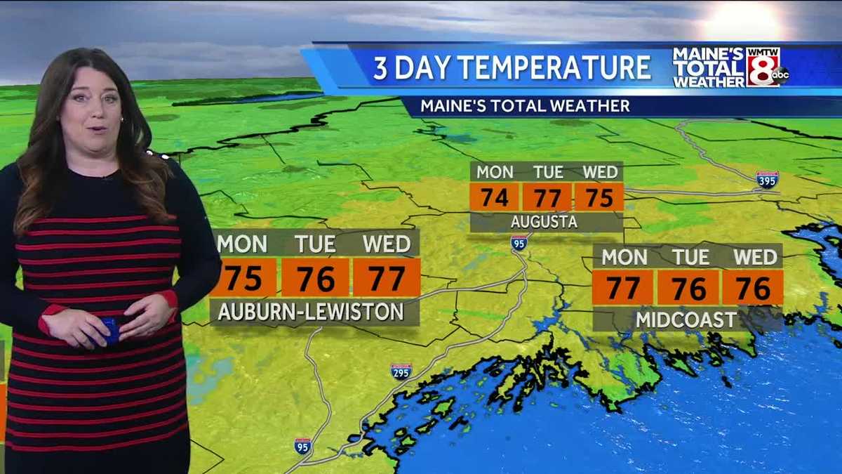 Tracking weekday showers, muggy air returns at the end of the week