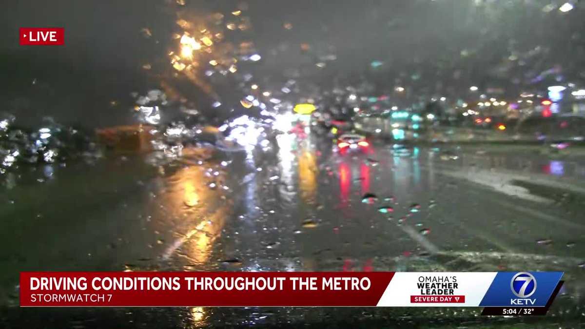 Slick, slushy roads slow Omaha traffic Tuesday morning