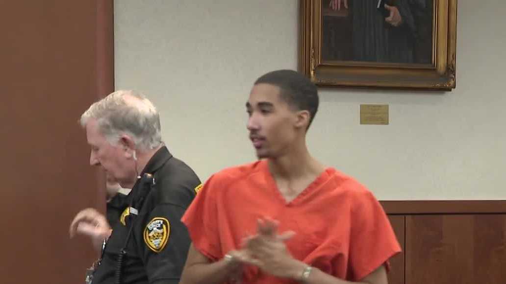 Louisville man convicted in bus stop killing seeks to withdraw sentencing plea deal