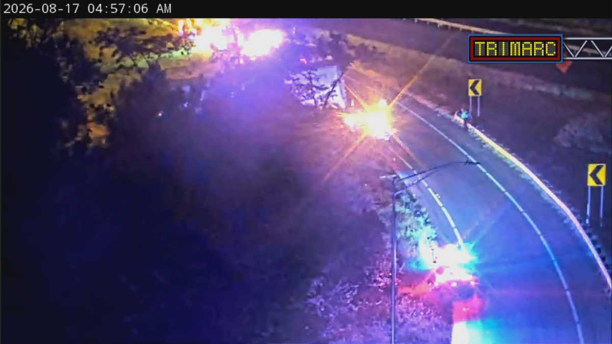 Traffic alert:  ramp blocked to I-264 West from I-71 South