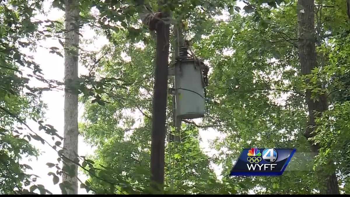 Thousands of Upstate residents still in dark after losing power