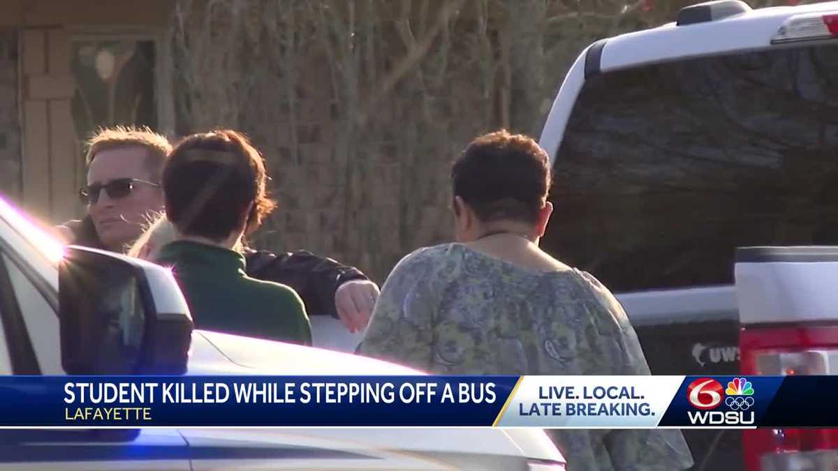 Lafayette Parish high school student shot and killed while getting off ...