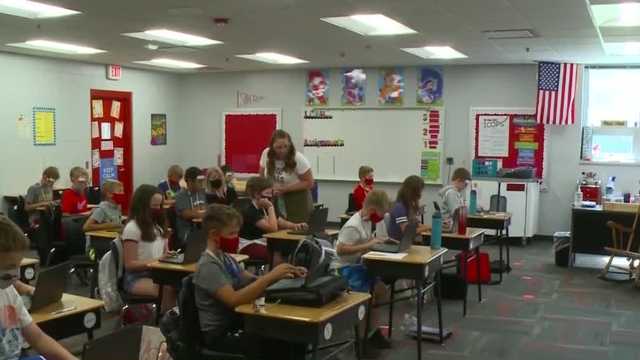 Iowa educators sound the alarm over impacts of teacher shortage - Vimarsana News