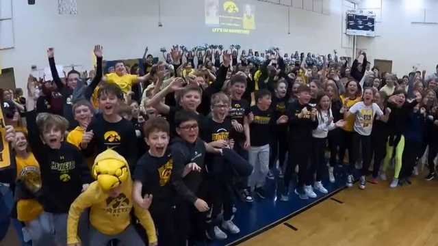 Iowa star Caitlin Clark's old elementary school cheers on Hawkeyes - Vimarsana News