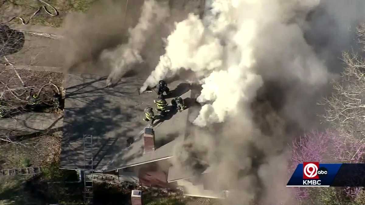 Fire crews battle house fire at 58th, Holmes in Kansas City