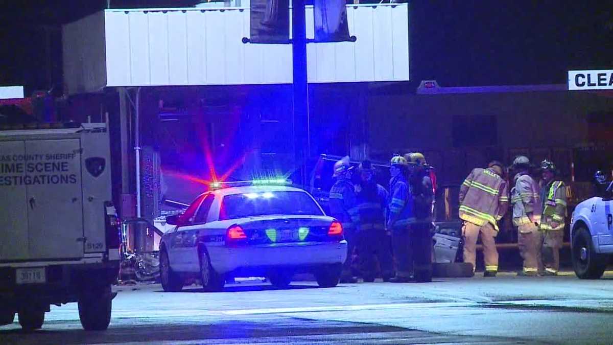 Fatal crash in Valley, NE