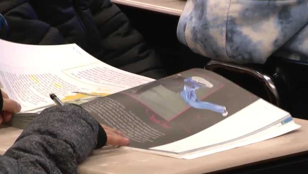 Nebraska advocates explore other avenues to third-grade reading bill, starting at the ground level