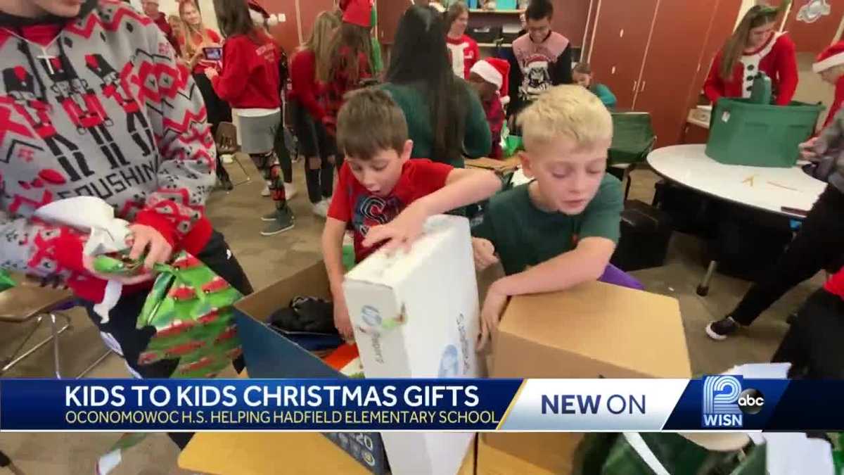 Waukesha students get surprise early Christmas gifts