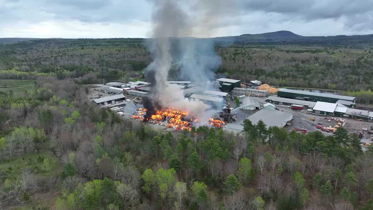 At least 11 people injured in explosion and fire at Maine lumber mill