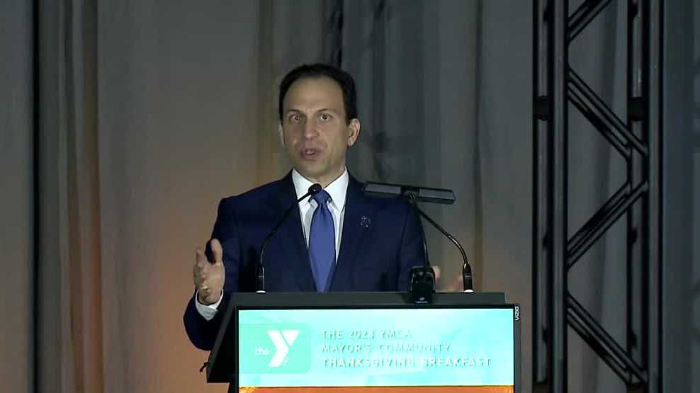 YMCA Mayor's Community Thanksgiving breakfast starts holiday season