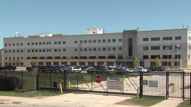 Milwaukee mayor calls Master Lock plant closure a 'slap in the face' - Vimarsana News