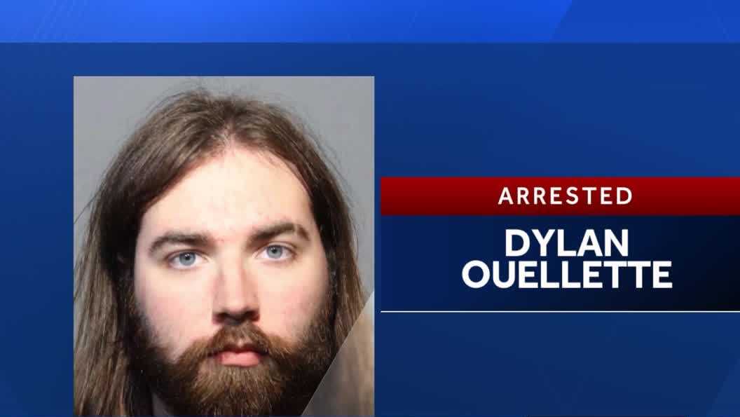 Man caught recording girls at Walmart had hundreds of child porn files, Seminole County deputies say