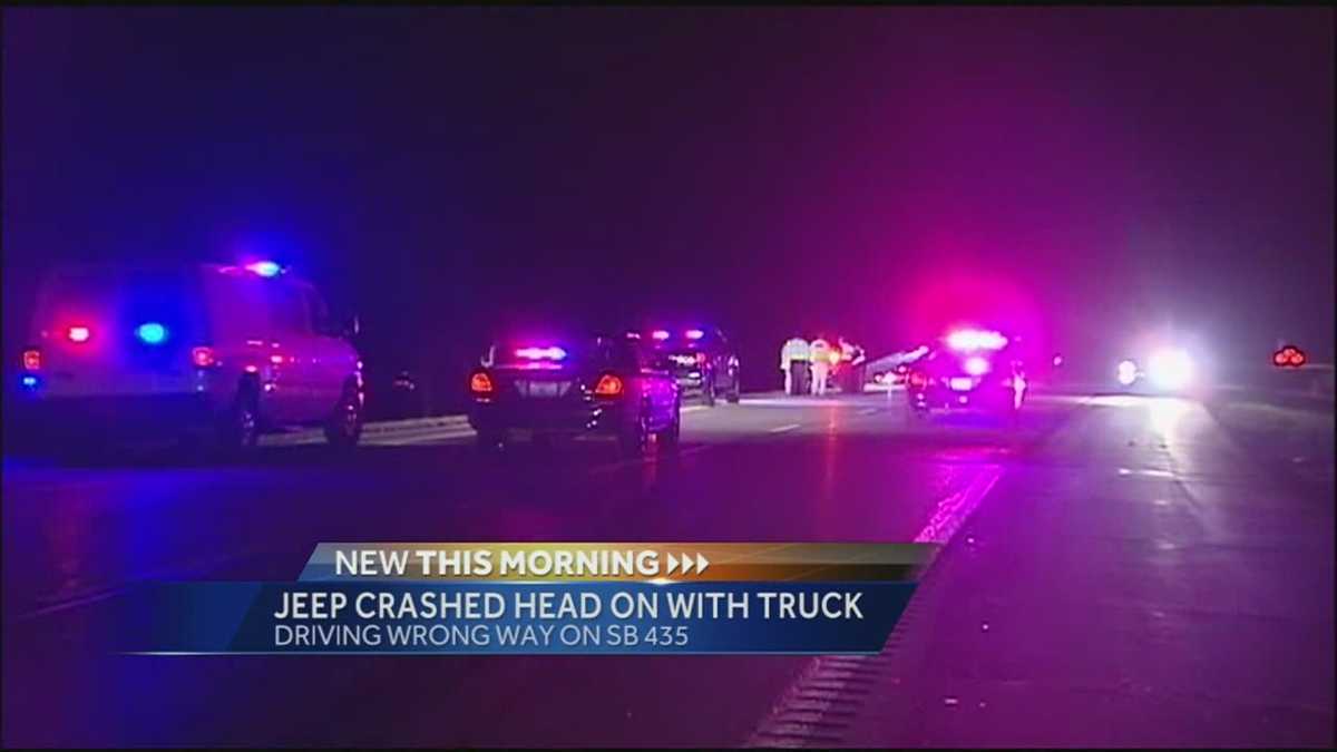 Person dies in wrong-way crash on I-435