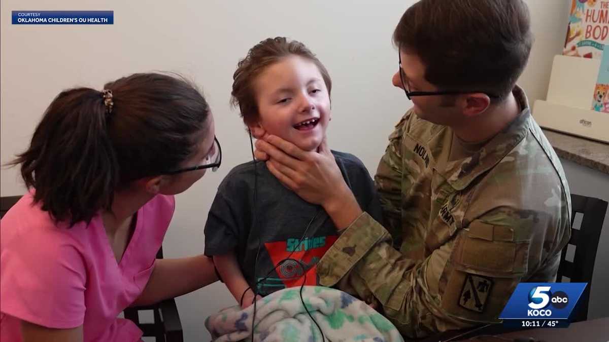 Oklahoma boy hears for the first time thanks to cochlear implants