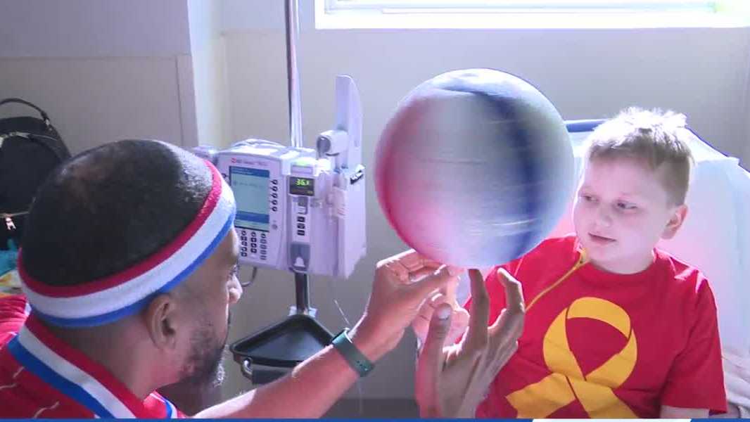 Harlem Globetrotters bring smiles to Blank Children's Hospital