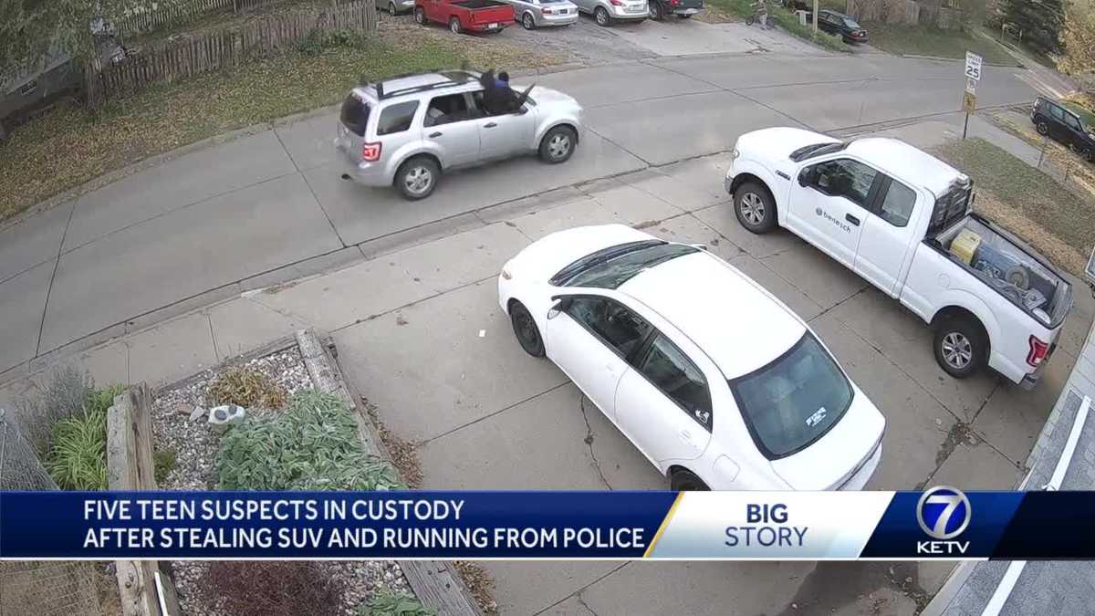 Five teen suspects arrested for stealing SUV, leading police on chase