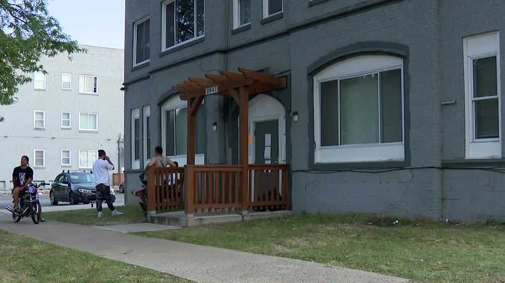 Milwaukee tenants temporarily homeless after apartment deemed unsafe