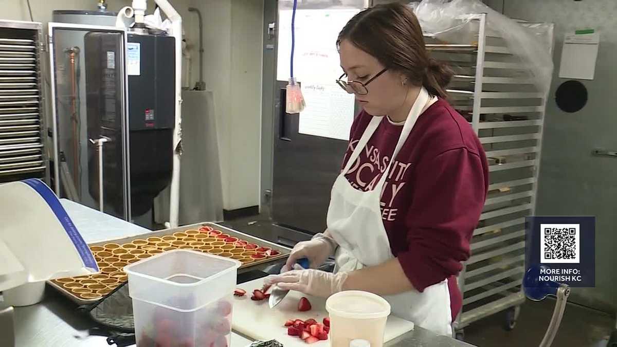 Local kitchen works to feed neighbors in need amid SNAP uncertainty