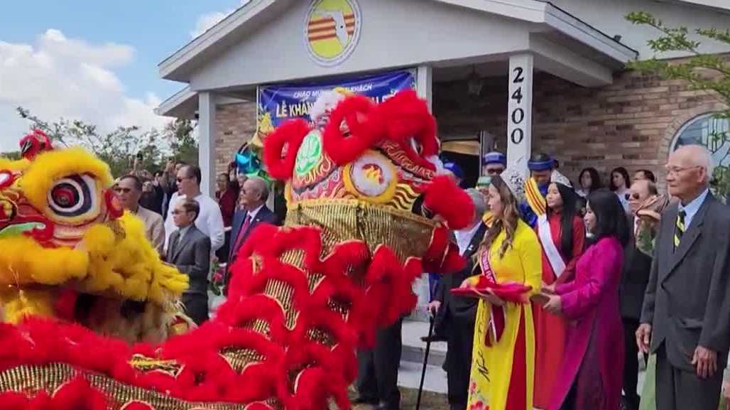 New Vietnamese-American cultural center opens in Orlando
