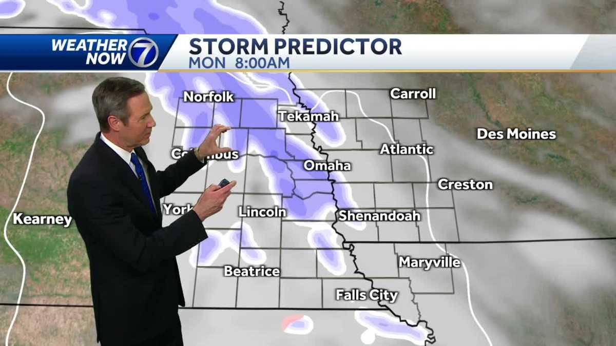 Snow chance Monday