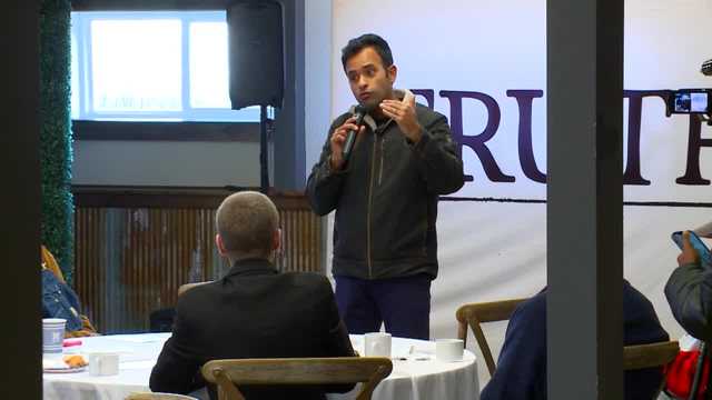 Vivek Ramaswamy sprinting through Iowa ahead of caucuses - Vimarsana News