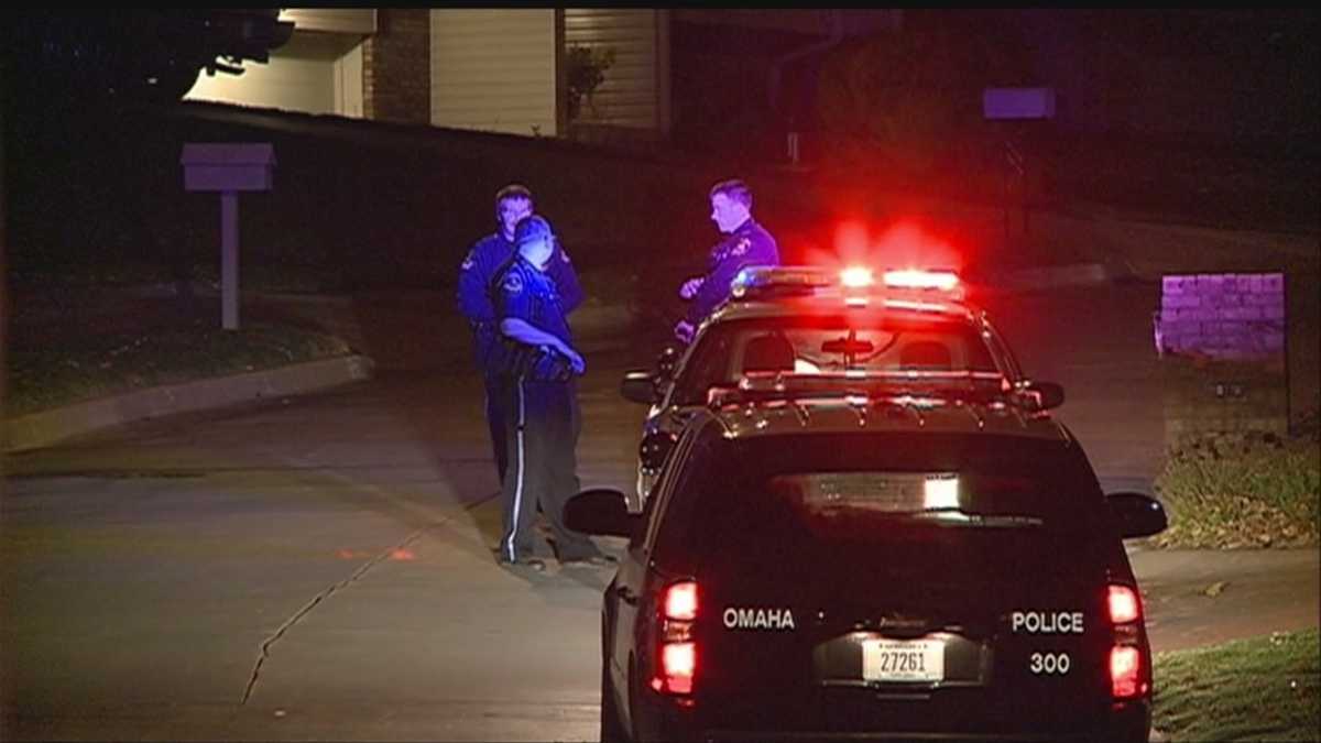 Police chase ends in southwest Omaha neighborhood