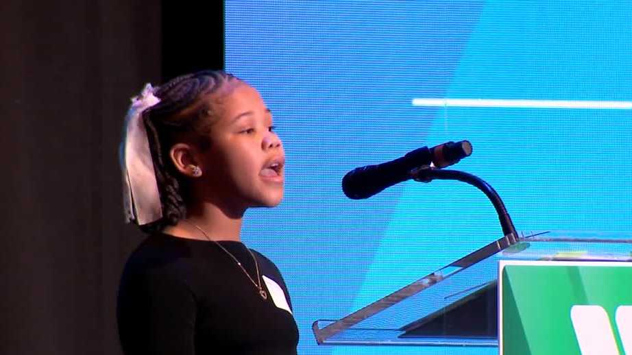 Milwaukee students share dreams of peace at MLK tribute