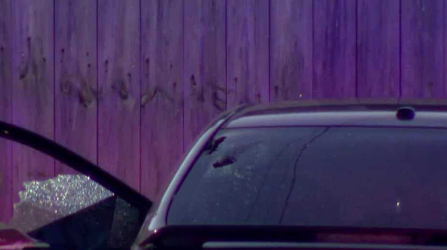 One dead after shots fired into car in Milwaukee neighborhood