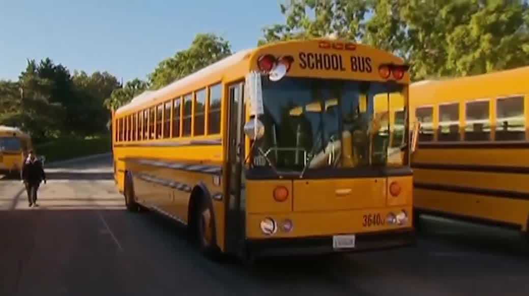 School start date debate: Iowa Senate Education Committee looks at possible change