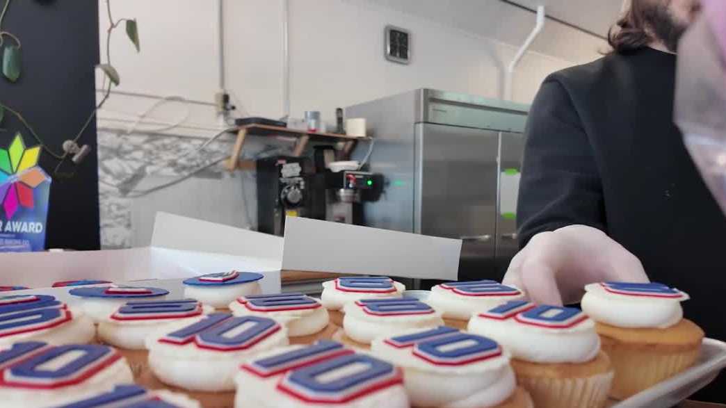 Fans across New Hampshire brave cold to celebrate Super Bowl Sunday