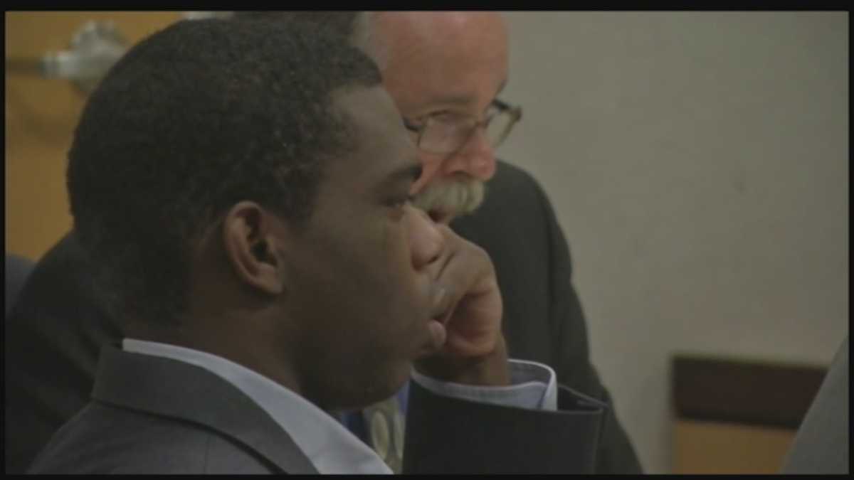 Crime analyst says Bradley's DNA was on gun trigger