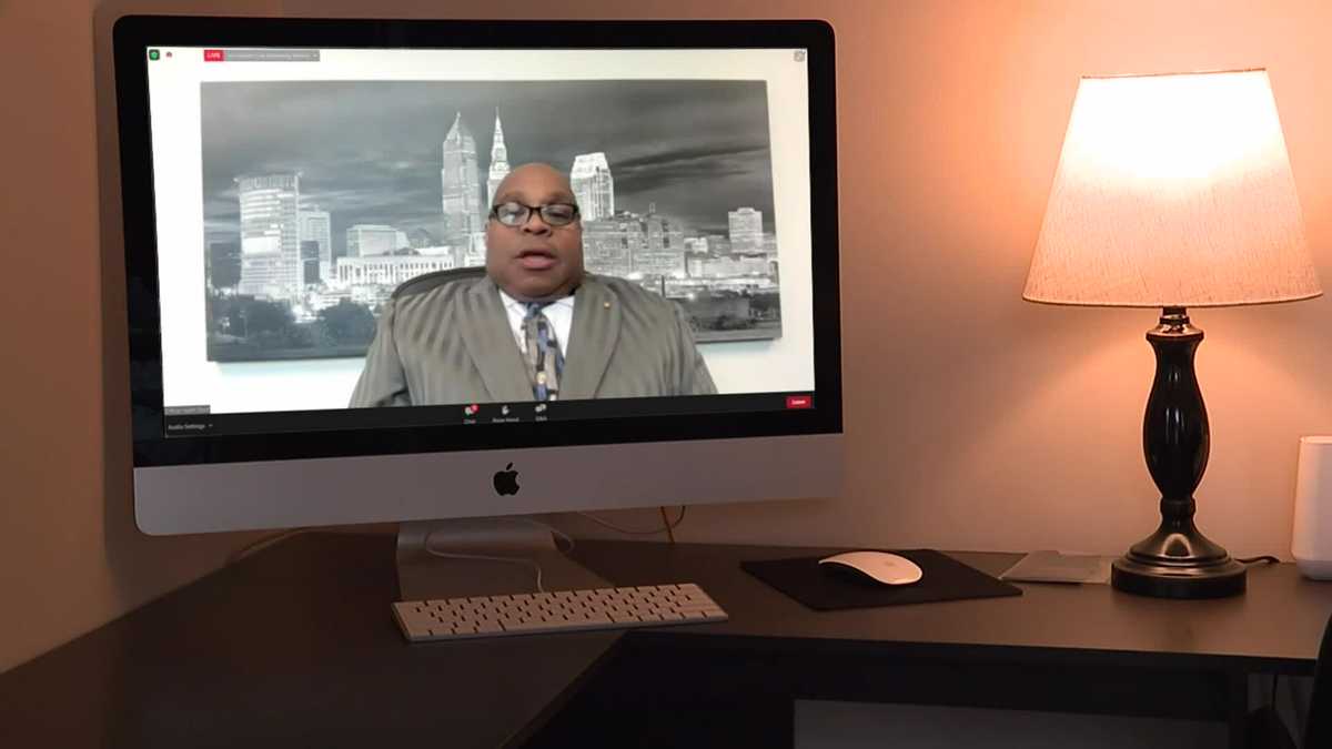 Officer files discrimination charge after police chief was caught on ...