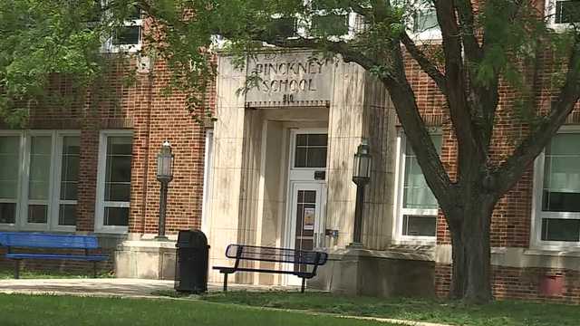 Two Lawrence elementary schools will close for good on Wednesday - Vimarsana News