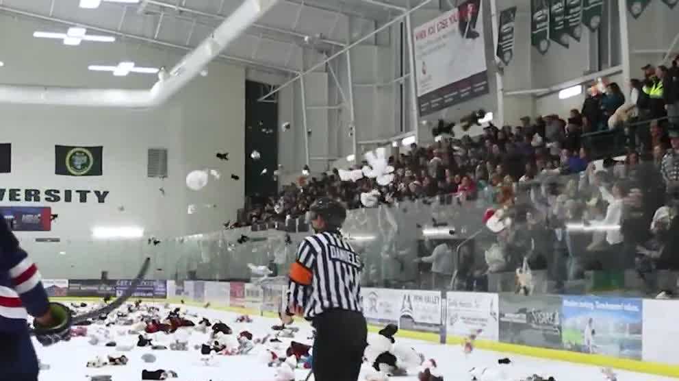 plymouth-state-hockey-teams-held-annual-teddy-bear-toss-game-for-chad