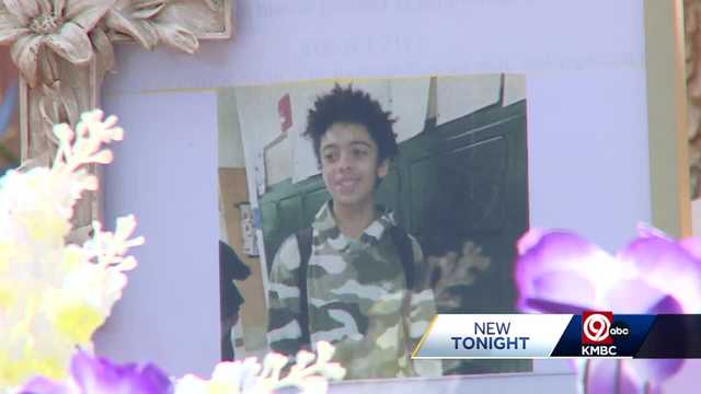 Community gathers to remember the life of Kansas City teenager Jayden Robker - Vimarsana News