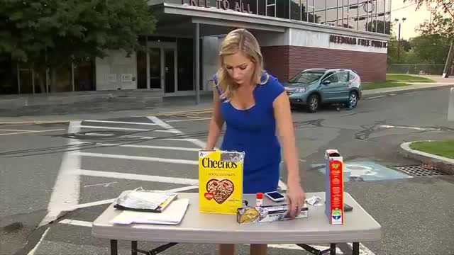 How to make an eclipse viewer from a cereal box