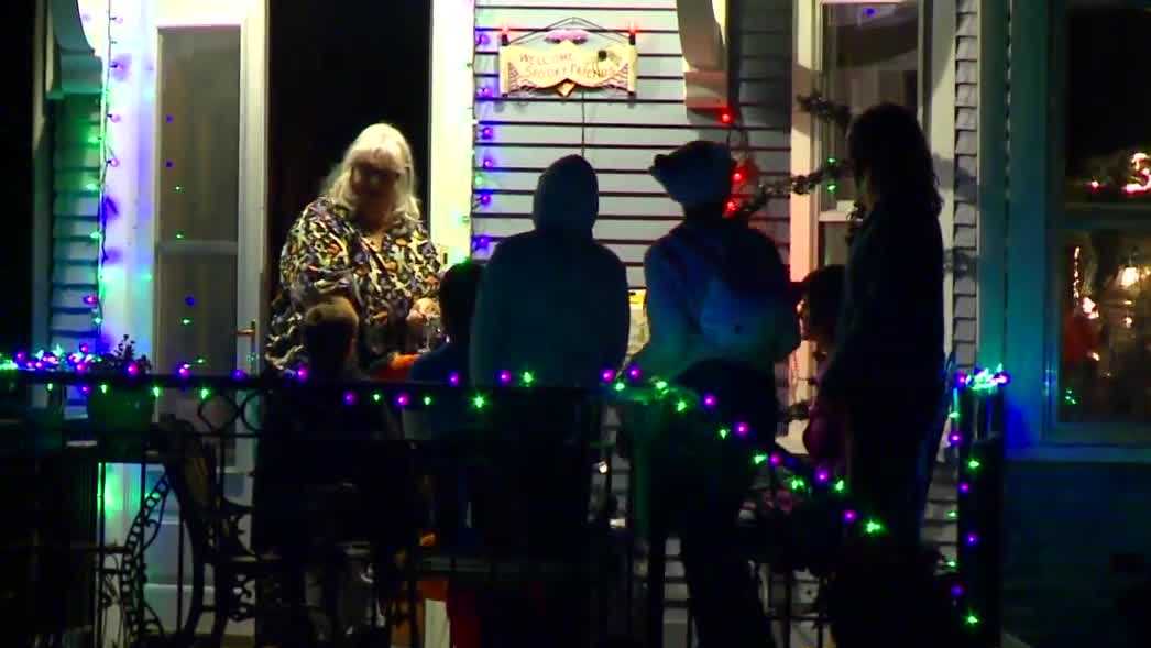Beggars' Night ends in Des Moines as longtime fans react to the Halloween change