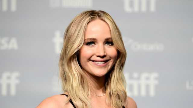 Jennifer Lawrence says producers told to lose 15 pounds in 2 weeks