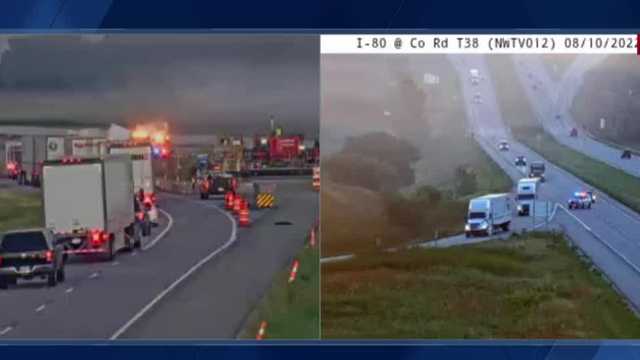 Traffic backup reported on Interstate 80 in Iowa - Vimarsana News