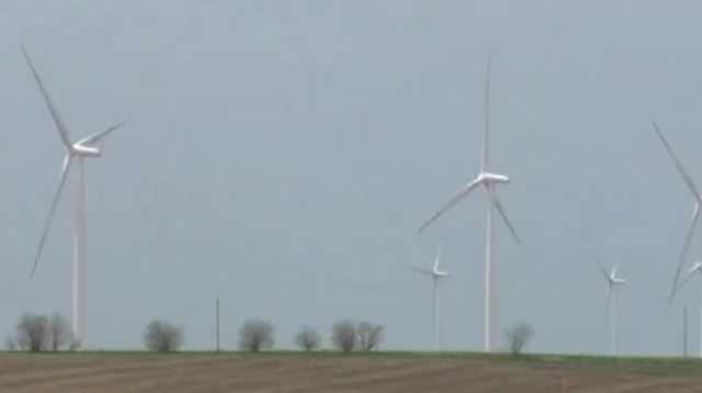 More wind mills in Iowa? New MidAmerican wind farm proposal - Vimarsana News