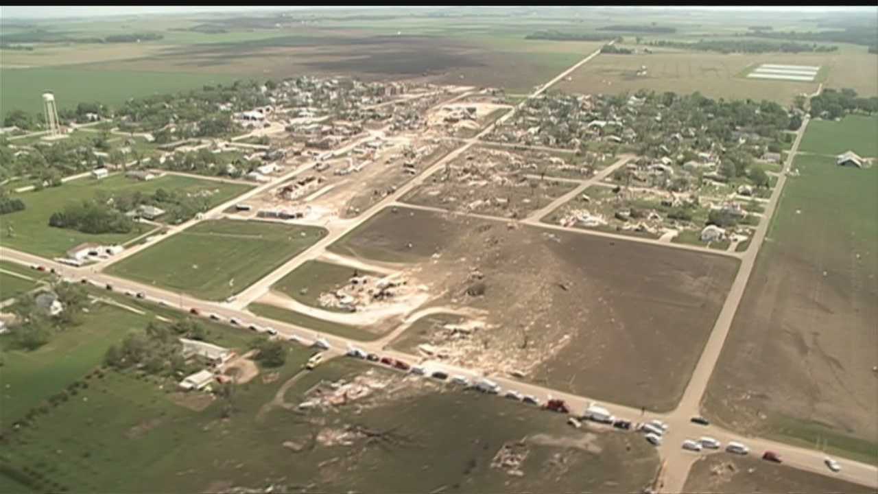 Security Cameras Capture Nebraska Tornado Destruction