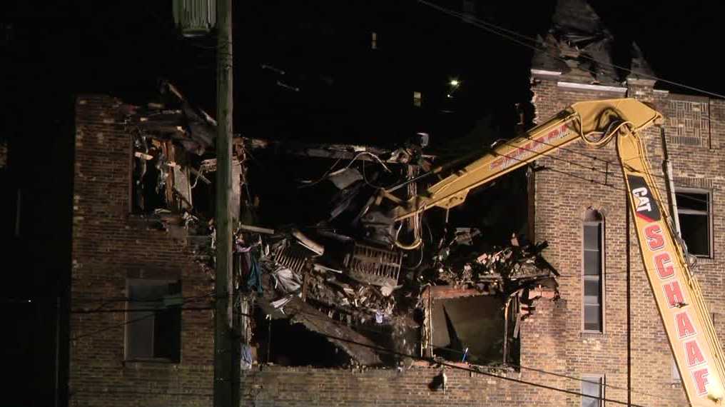 Demolition begins at Squirrel Hill apartment | Fire ruled accidental